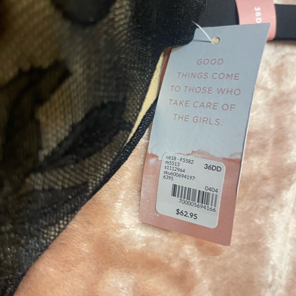 NWT Cacique lightly lined full coverage bra - Picture 4 of 4